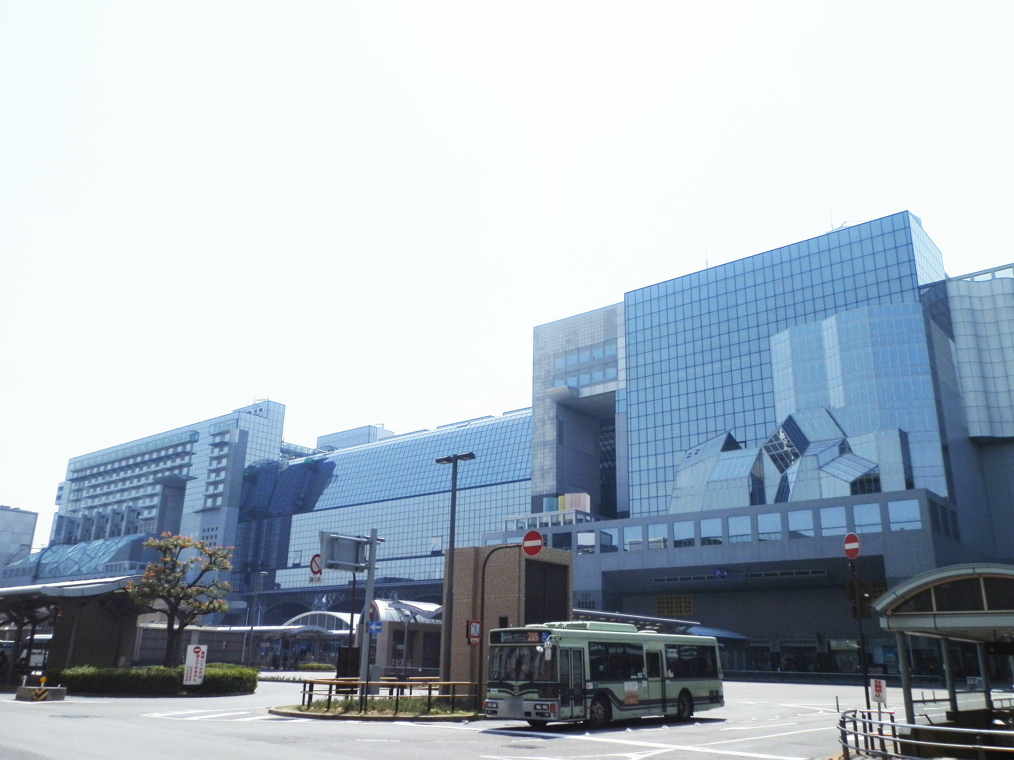 Resi トマローカ文覚町 * 京都市
